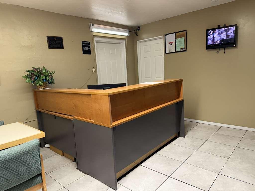Americas Best Value Inn Wendover Interno foto